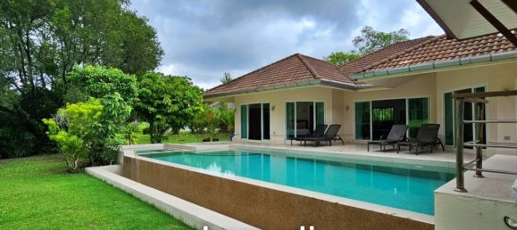 2 bedrooms Villa in Kathu, Thailand No. 24579 4