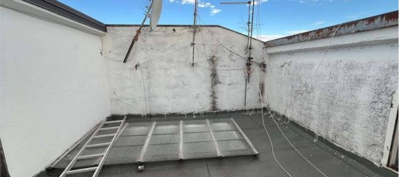 3 bedrooms Apartment in Verona, Italy No. 265281 24