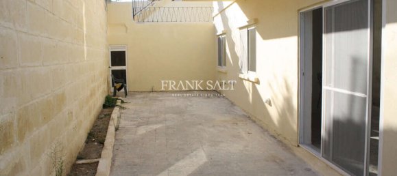 5 غرف نوم فيلا في Swieqi, Malta رقم 4058 14