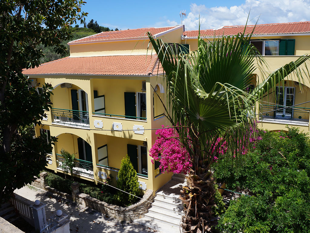 660m² maison de ville à vendre à Corfu, Central Corfu and Diapontian Islands, Corfu, Ionian Islands, Peloponnese, Western Greece and the Ionian, Greece № 6644
