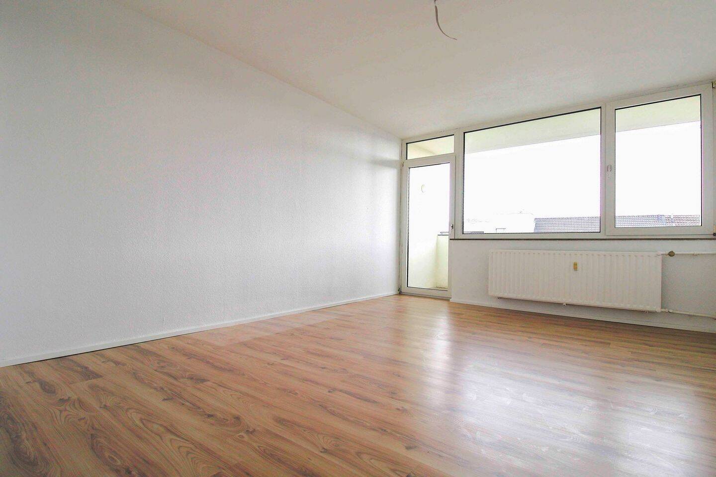 2 bedrooms Apartment in Duren, Germany No. 280716