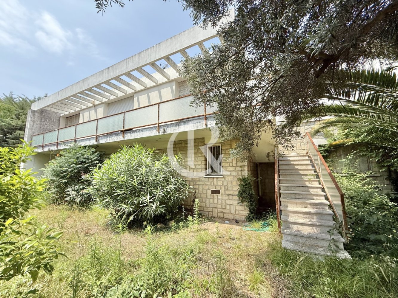 7 bedrooms Villa in Hyeres, France No. 352254