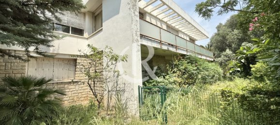 7 bedrooms Villa in Hyeres, France No. 352254 4