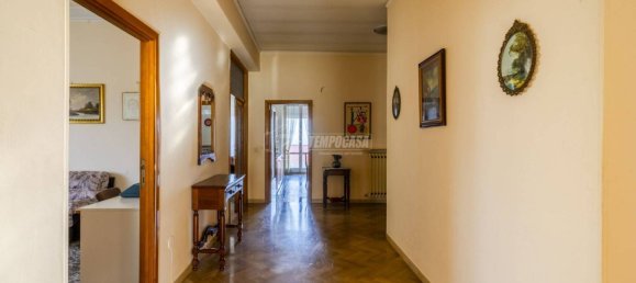 Apartamento de 4 dormitorios en Macerata, Italy No. 109772 10