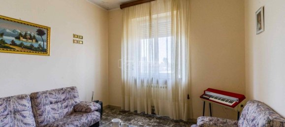 Apartamento de 4 dormitorios en Macerata, Italy No. 109772 31
