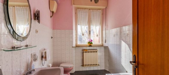 Apartamento de 4 dormitorios en Macerata, Italy No. 109772 34