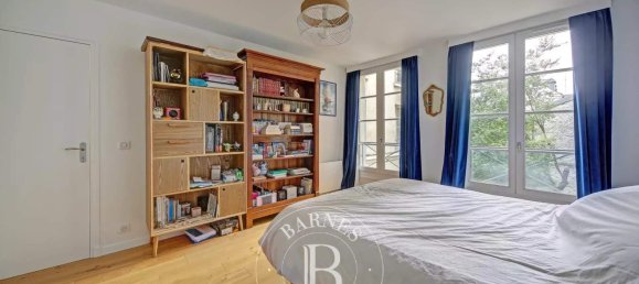 2 chambres Appartement à Versailles, France No. 150164 10