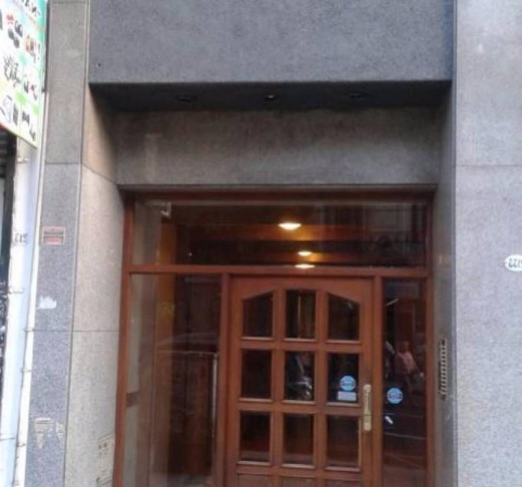 Квартира с 3 спальнями в Буэнос-Айрес, Аргентина № 96641