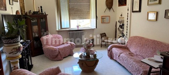 2 bedrooms Apartment in Deruta, Italy No. 190918 7