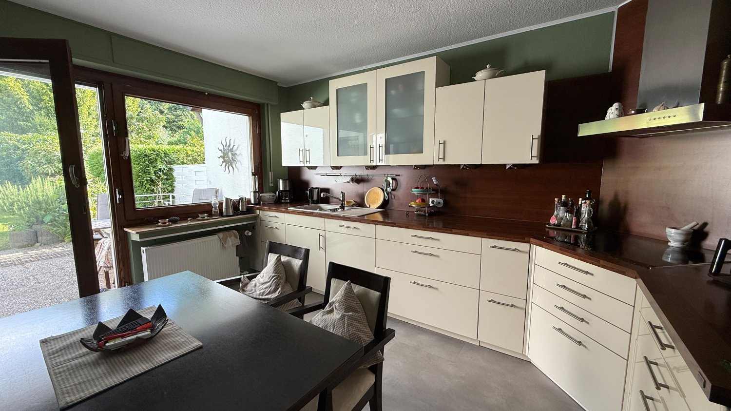 4 bedrooms Townhouse in Bochum, Germany No. 330077