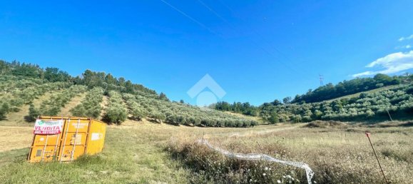 Terreno em Moscufo, Italy 30000 m² N.º 287947 2