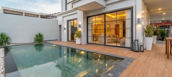4 Schlafzimmer Villa in Pattaya, Thailand, Nr. 62766 2