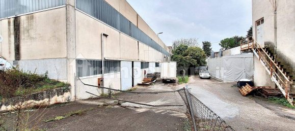 Almacén de 5 habitaciónes en Treia, Italy No. 185796 15