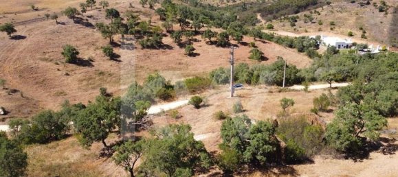 2 Schlafzimmer Haus in Marmelete, Portugal, Nr. 81284 23