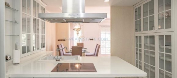 3 bedrooms Apartment in Alicante, Spain No. 172261 2