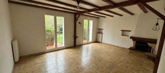 Дом с 4 спальнями в Бурж, Франция № 53369 2