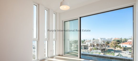 4 bedrooms Villa in Paphos, Cyprus No. 1446 11