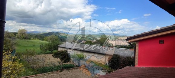 6 rooms House in Tolentino, Italy No. 126448 29