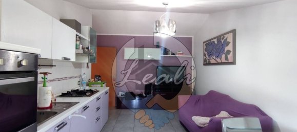 6 rooms House in Tolentino, Italy No. 126448 17