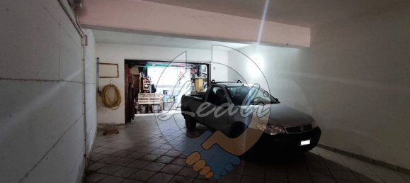 6 rooms House in Tolentino, Italy No. 126448 46