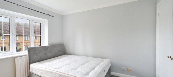 Casa T3 em Feltham, United Kingdom N.º 9832 7