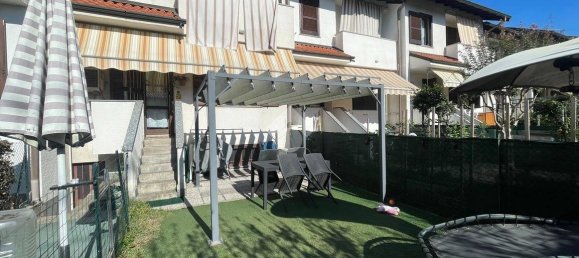 3 bedrooms House in Fagnano Olona, Italy No. 360438 7