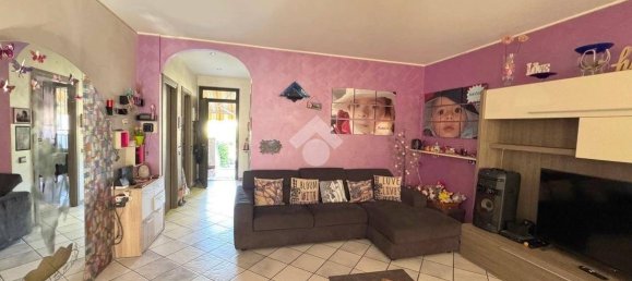 3 bedrooms House in Fagnano Olona, Italy No. 360438 9