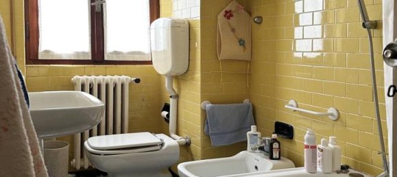 5-Zimmer Villa in Orino, Italy, Nr. 24438 34