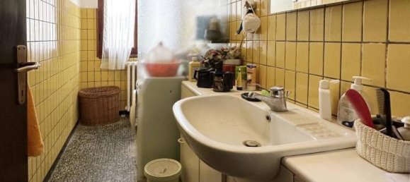 5-Zimmer Villa in Orino, Italy, Nr. 24438 23