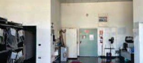 Entrepôt à Abano Terme, Italy 1170m² No. 309459 20