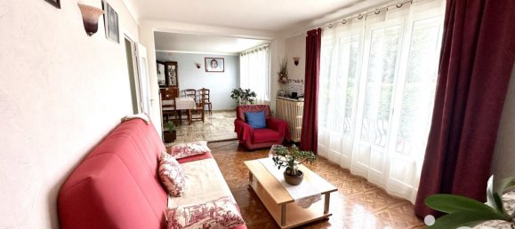 Casa de 2 dormitorios en Amilly, France No. 231333 5