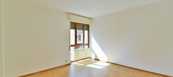 Apartamento de 3 dormitorios en Monza, Italy No. 364634 19