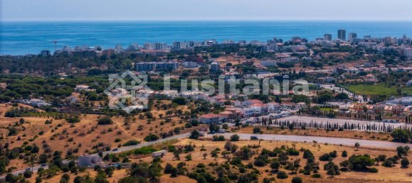 7 bedrooms Villa in Quarteira, Portugal No. 31905 18