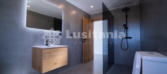 7 bedrooms Villa in Quarteira, Portugal No. 31905 30