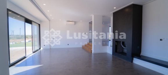 7 bedrooms Villa in Quarteira, Portugal No. 31905 24