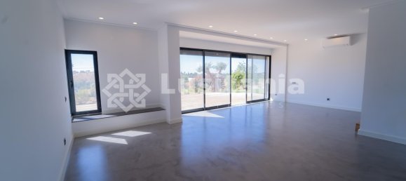 7 bedrooms Villa in Quarteira, Portugal No. 31905 25