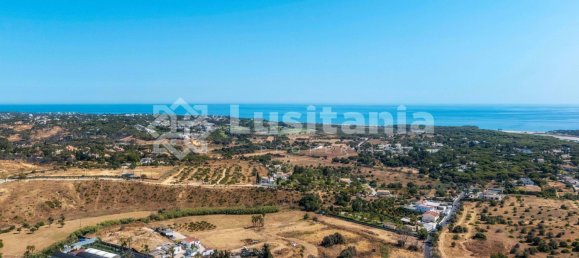 7 bedrooms Villa in Quarteira, Portugal No. 31905 16