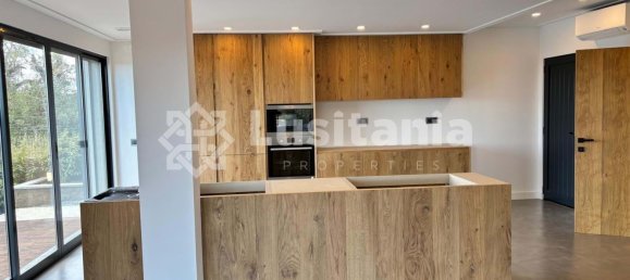 7 bedrooms Villa in Quarteira, Portugal No. 31905 42