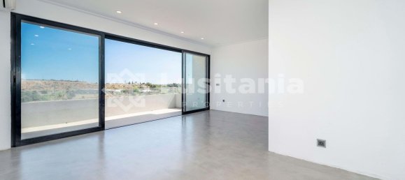 7 bedrooms Villa in Quarteira, Portugal No. 31905 10