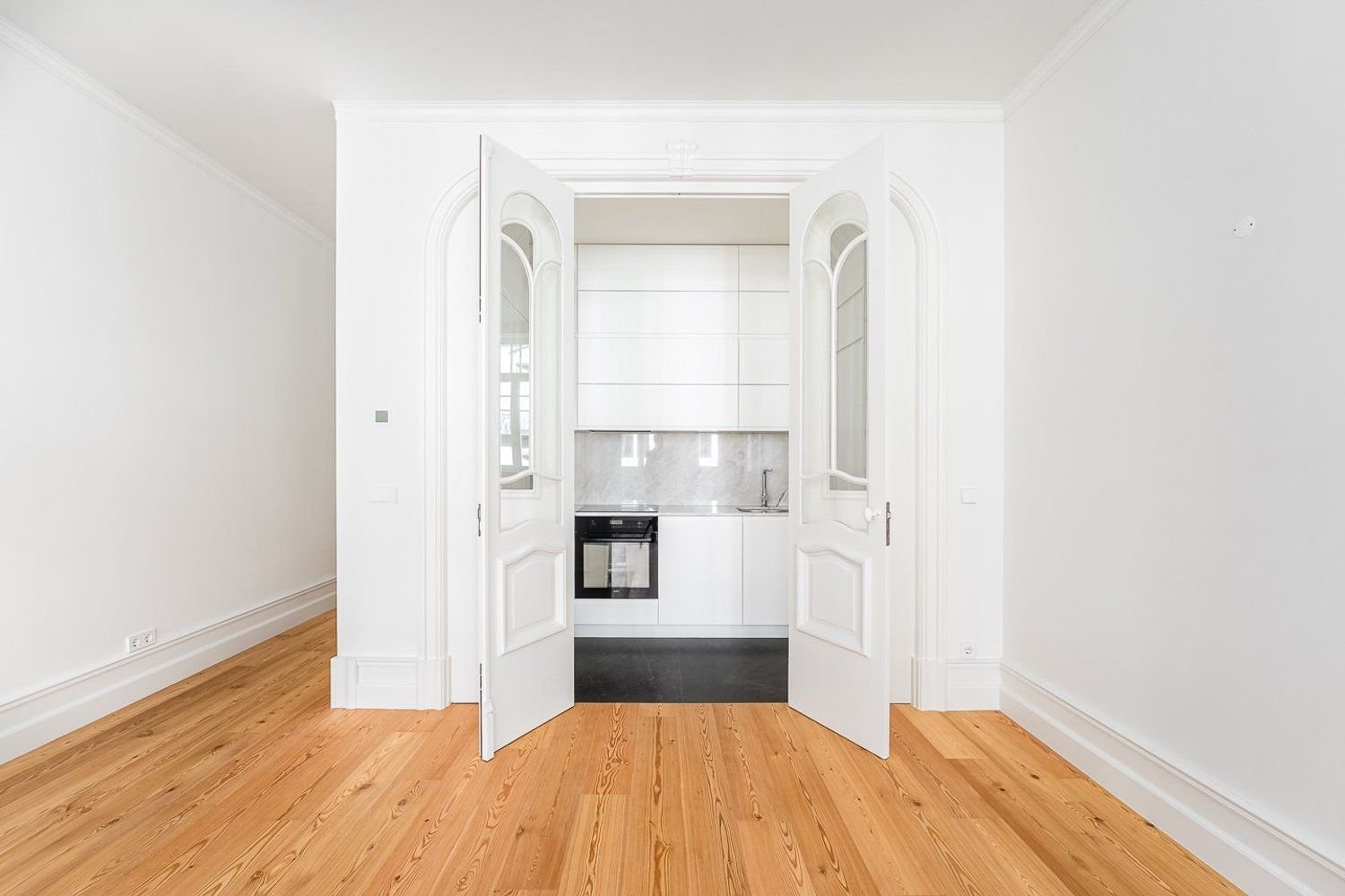 2 bedrooms Apartment in Porto, Portugal No. 102244