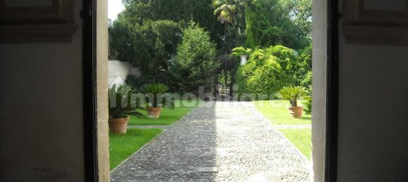 1 Schlafzimmer Wohnung in San Felice del Benaco, Italy, Nr. 290950 6