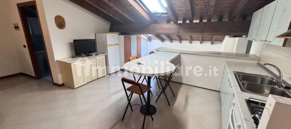 1 Schlafzimmer Wohnung in San Felice del Benaco, Italy, Nr. 290950 3