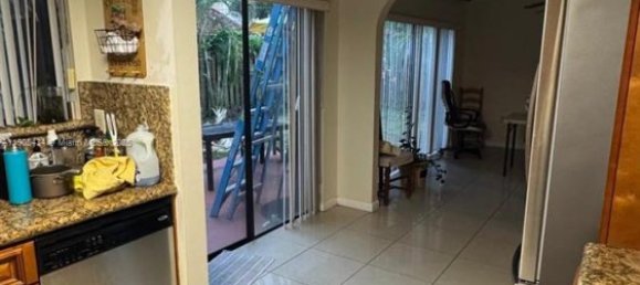 4 غرف نوم فيلا في Miami, USA رقم 615859 7