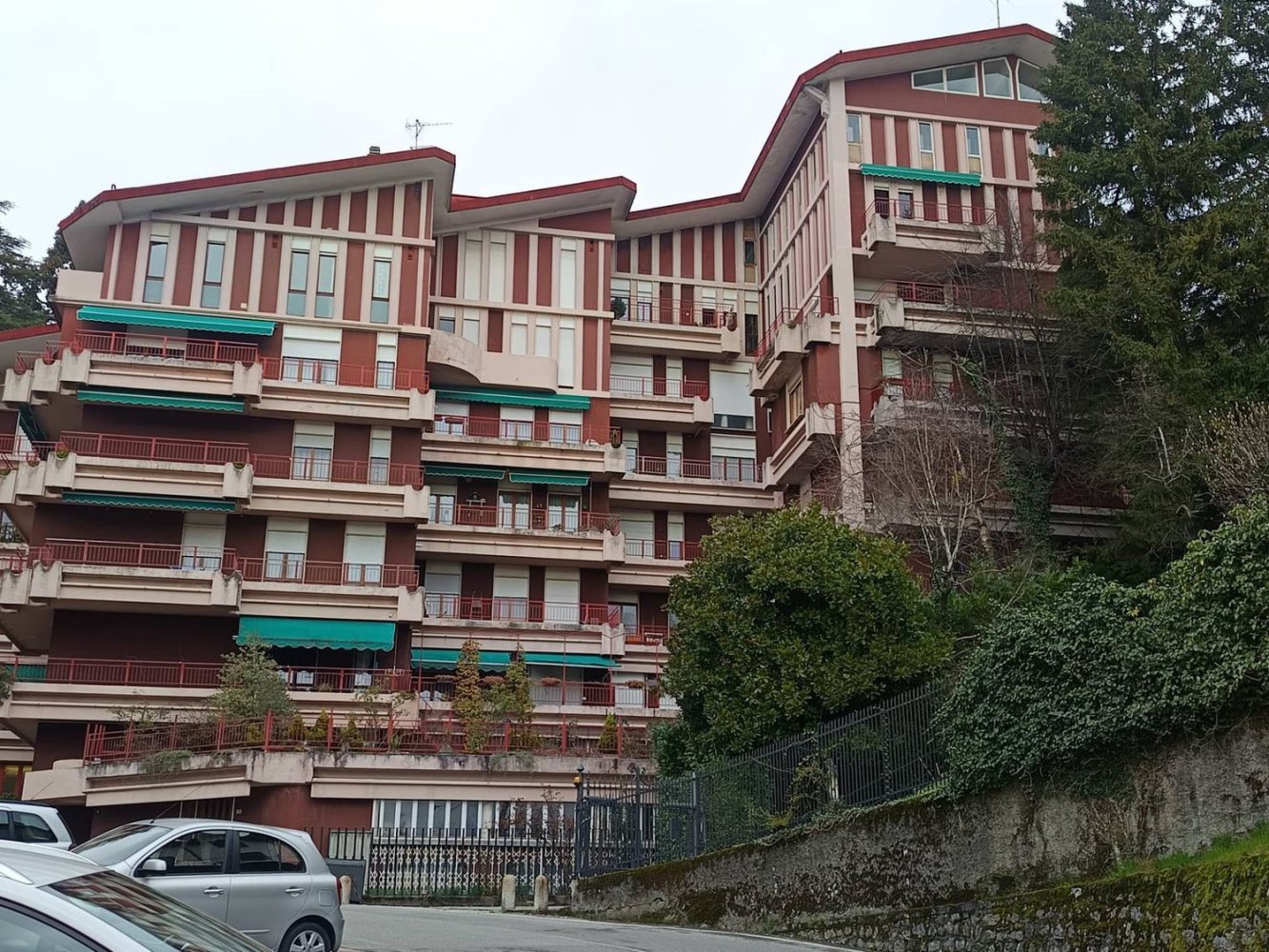 2-Zimmer Wohnung in Brunate, Italy, Nr. 269379