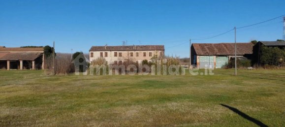 5 غرف نوم منزل في Piacenza d'Adige, Italy رقم 198897 23