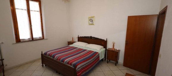 12 rooms House in Torrita di Siena, Italy No. 78729 15