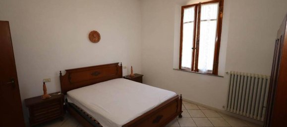 12 rooms House in Torrita di Siena, Italy No. 78729 17