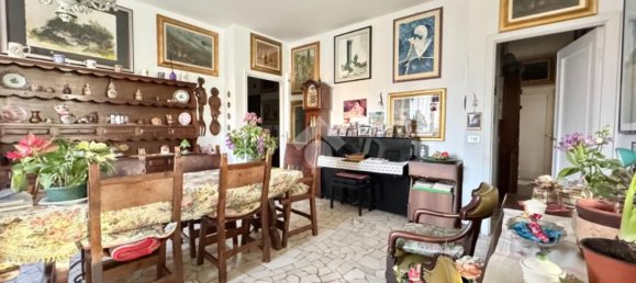 4 bedrooms Apartment in Milan, Italy No. 362701 9