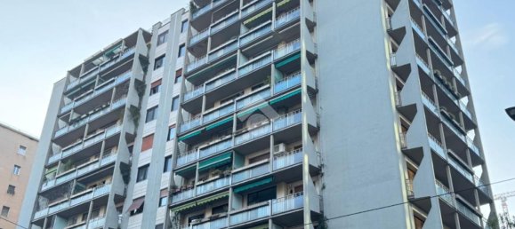 4 bedrooms Apartment in Milan, Italy No. 362701 5