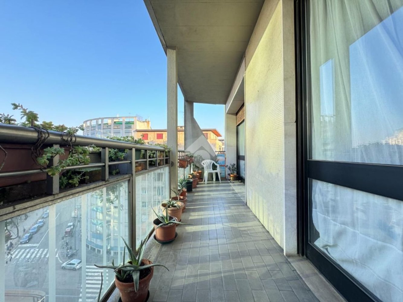 4 bedrooms Apartment in Milan, Italy No. 362701